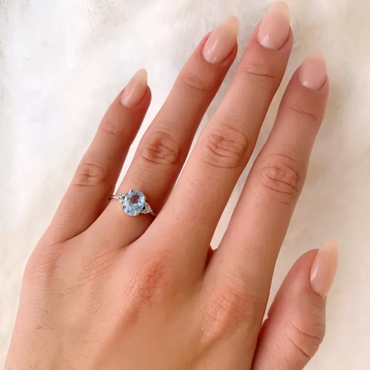 Oval ring i sølv