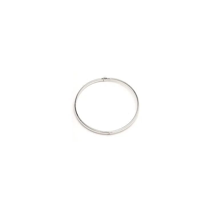 ovalt BNH armring i 14 karat hvitt gull