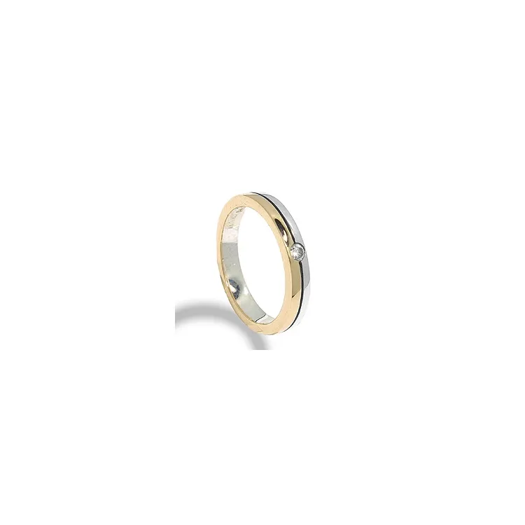 Ring i oksidert sterlingsølv med 8 karat