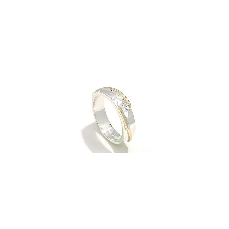 ring i sølv med 8 karat