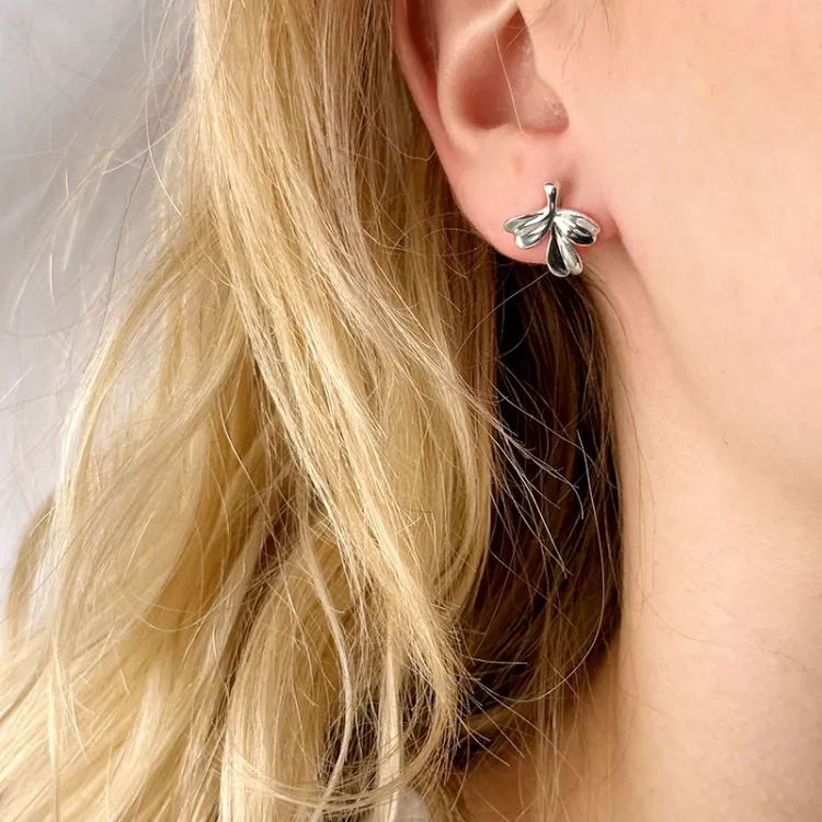 misteltein ørestikker i sølv