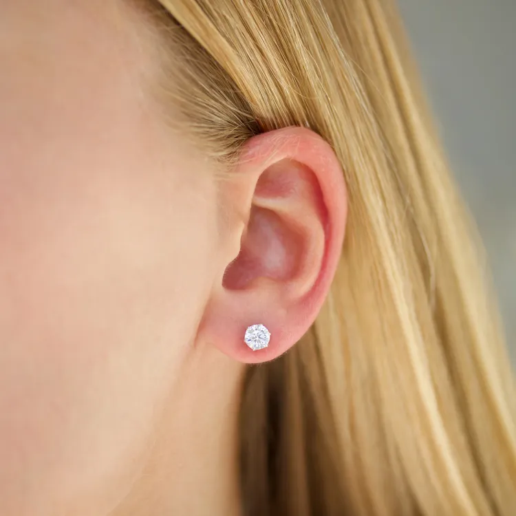 6 mm zirkon solitaireørepynt i sølv