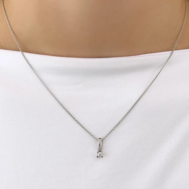 diamant solitaireanheng i 14 karat hvitt gull 0,10 ct