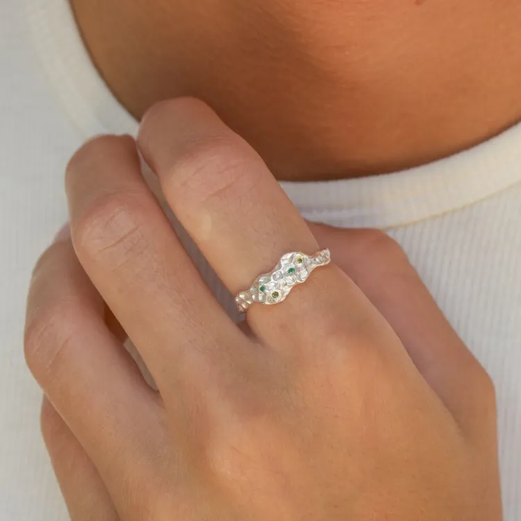 grønn zirkon ring i sølv - Lumé Etched