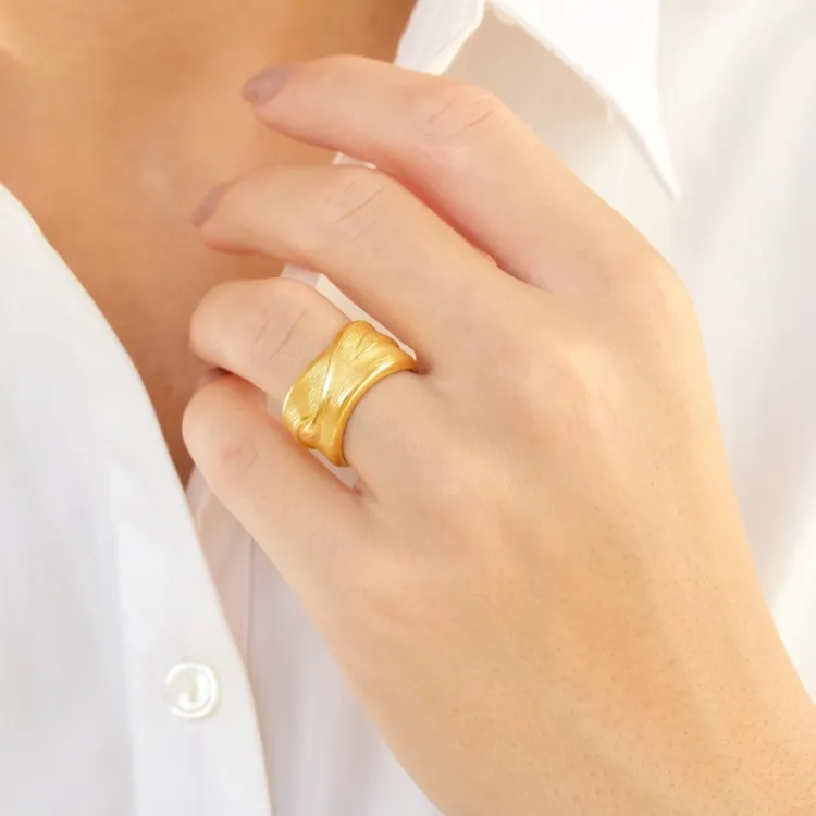 ring i forgylt messing - Eliné