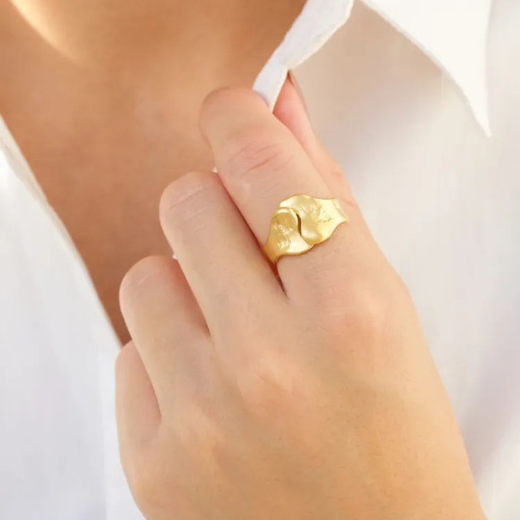 ring i forgylt messing - Eliné