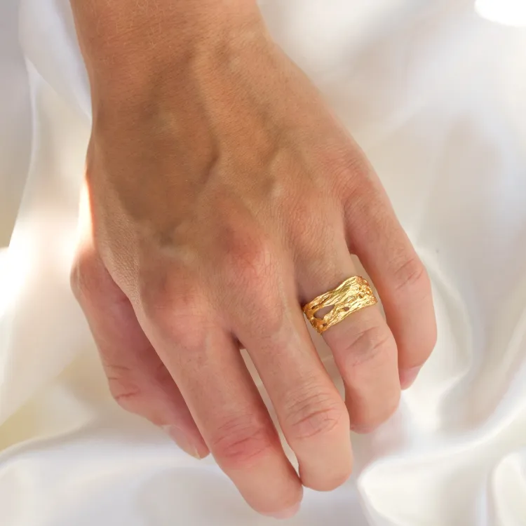 ring i forgylt messing - Eliné