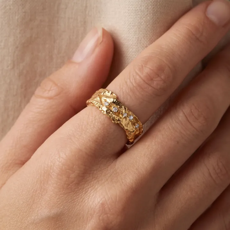 zirkon ring i forgylt messing - Lumé Etched