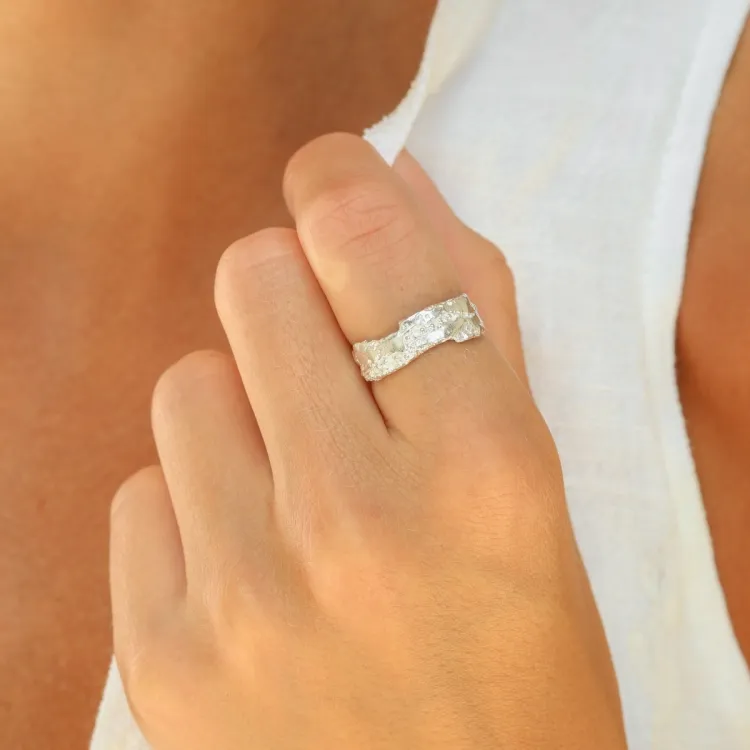 zirkon ring i forsølvet messing - Lumé Etched