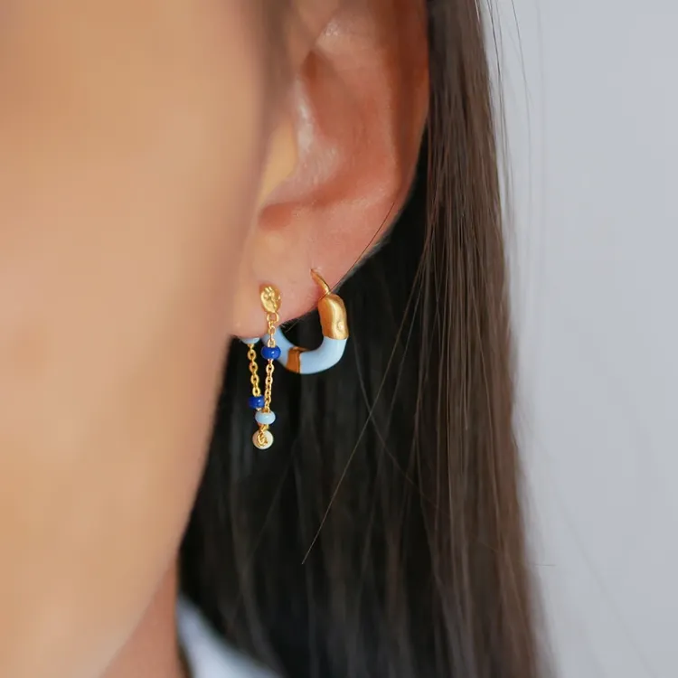 Enamel Lola Marine kjedeøreringer i forgylt sølv blå emalje lyseblå emalje