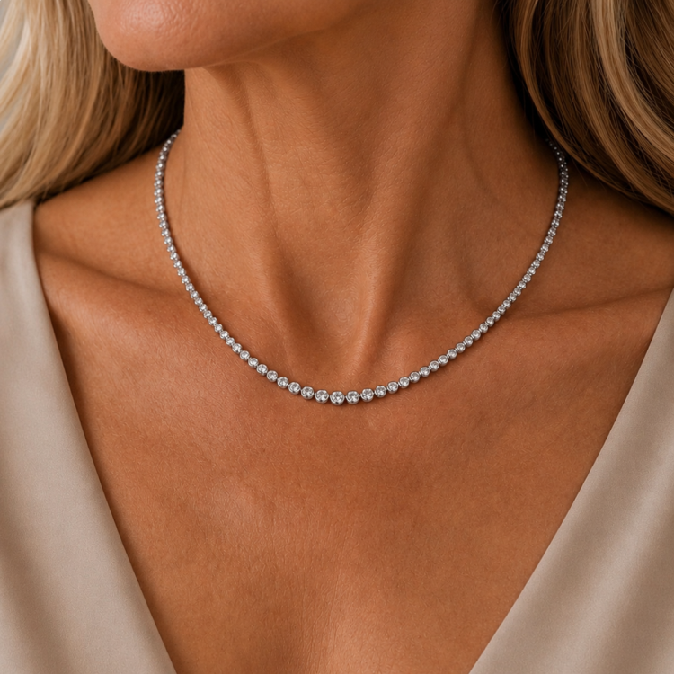 45 cm lab grown diamant halskjede i 14 karat hvitt gull 6,02 ct