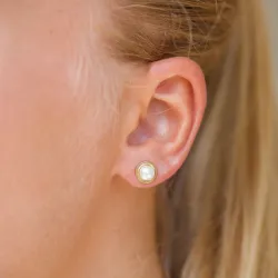 8 mm perleøredobb i 9 karat gull med  - Gold Collection