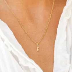 bokstav e anheng i 9 karat gull - My Letter