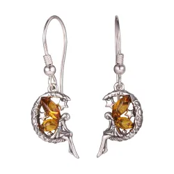 Herlig fe rav ørestikker i sølv