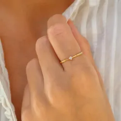 lab grown diamant solitairering i forgylt sølv