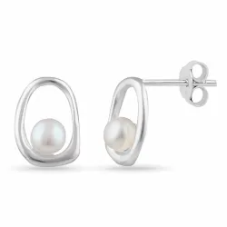 perle øredobber i sølv