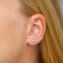 4 mm runde ørestikker i 9 karat gull - Gold Collection