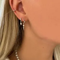 Nava Aquarius  lange perle øredobber i sølv