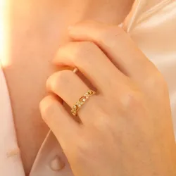 gull gull ring i 14 karat gull 0,10 ct