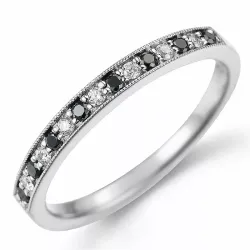 svart diamant ring i 14 karat hvitt gull 0,09 ct 0,10 ct