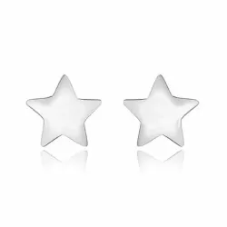 Liten stjerne ørestikker i sølv