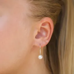 perle diamantøredobb i 9 karat gull med diamant 