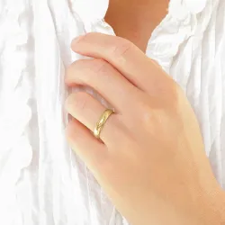 4 mm diamant gifteringer i 14 karat gull 0,03 ct - par