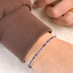 mørkeblå armbånd med sodalit og hematite - Loom Stones