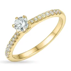 lab grown diamant ring i 9 karat gull 0,30 ct 0,15 ct