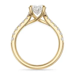 oval lab grown diamant ring i 14 karat gull 2,0 ct 0,29 ct