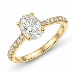 oval lab grown diamant ring i 14 karat gull 1,0 ct 0,26 ct