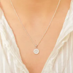 12 mm margeritt anheng i rodinert sølv - Matilda