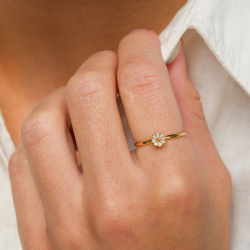 5 mm margeritt blå ring i forgylt sølv - Maggie