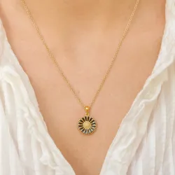 15 mm margeritt svart anheng i forgylt sølv - Marie