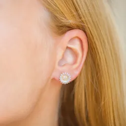 11 mm margeritt lilla ørestikker i forgylt sølv - Matilda