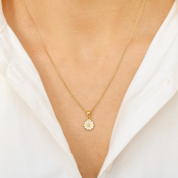 margeritt anheng i forgylt sølv - Maggie