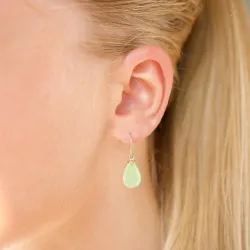 øredobber i 9 karat gull med prehnite