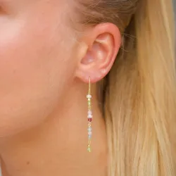 lange multifargede kjedeøreringer i forgylt sølv