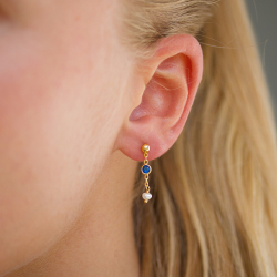 mørkeblå krystall kjedeøreringer i forgylt sølv