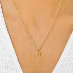 bokstav o anheng med halskjede i forgylt sølv - My Letter