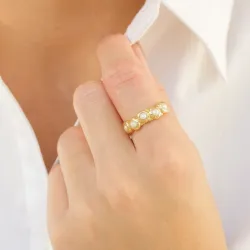 hvit perle ring i forgylt messing - Eliné