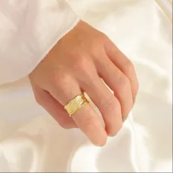 ring i forgylt messing - Eliné