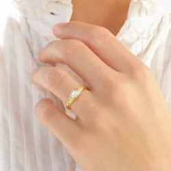syntetisk perle ring i forgylt messing - Eliné