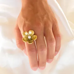 vanntett blomst justerbar ring i forgylt stål - OCEANA