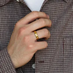vanntett ring i forgylt stål