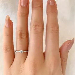 solitairering i rodinert sølv