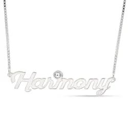 Navnehalskjede med anheng i sølv med 1 hvite krystaller