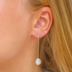 9-9,5 mm lange perle kjedeøreringer i forgylt sølv