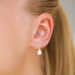 hjerte perle øredobber i sølv