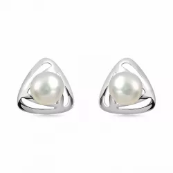 trekantet perle ørestikker i sølv